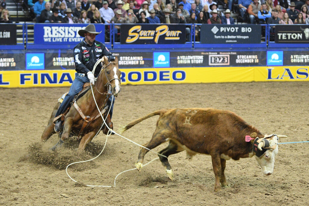 Masters and Harrison NFR Round 6 Team Roping Results