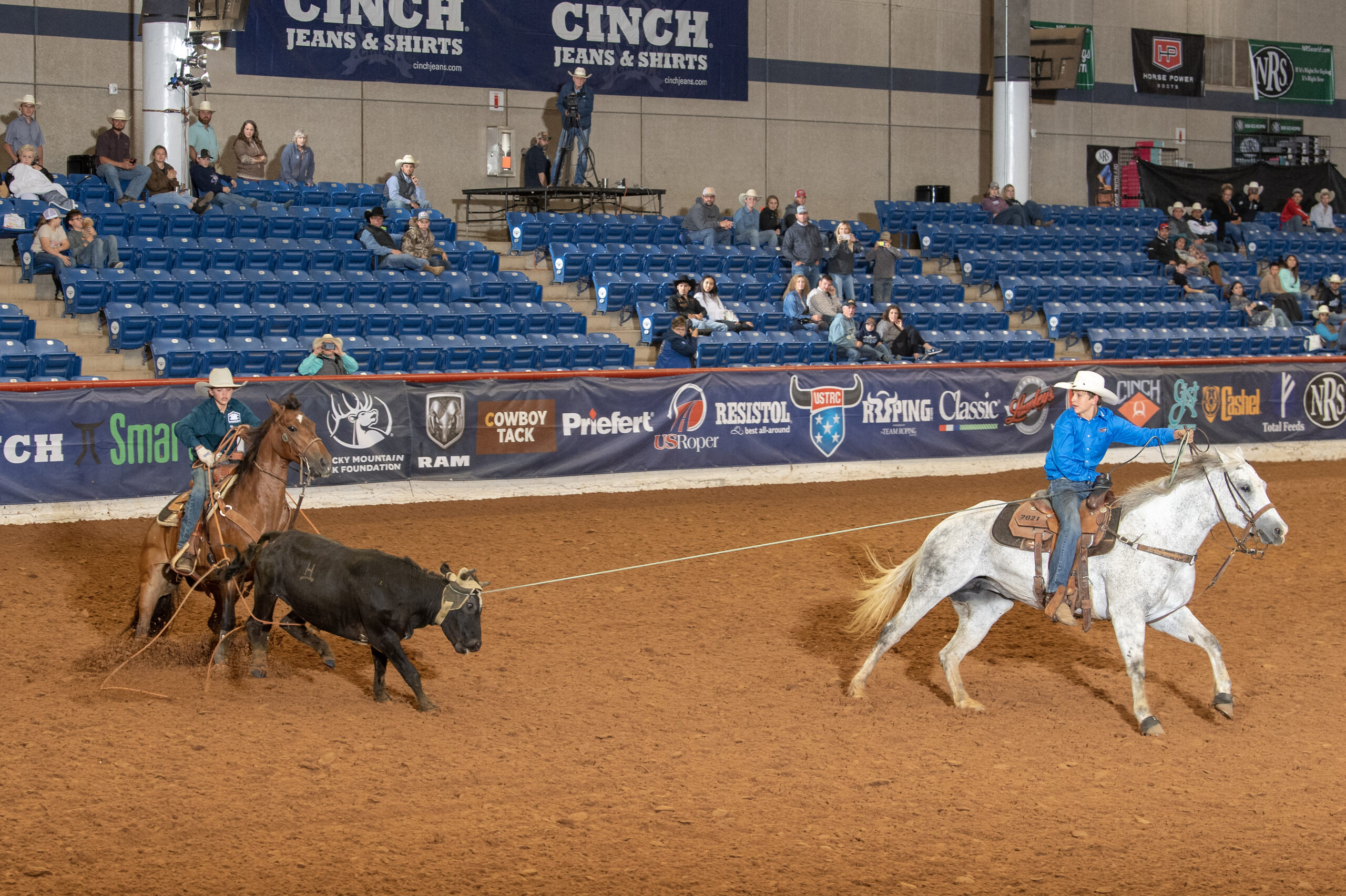 Cade Ward and Ryder Davis roping their steer in the Classic Equine #8.5 Shootout.