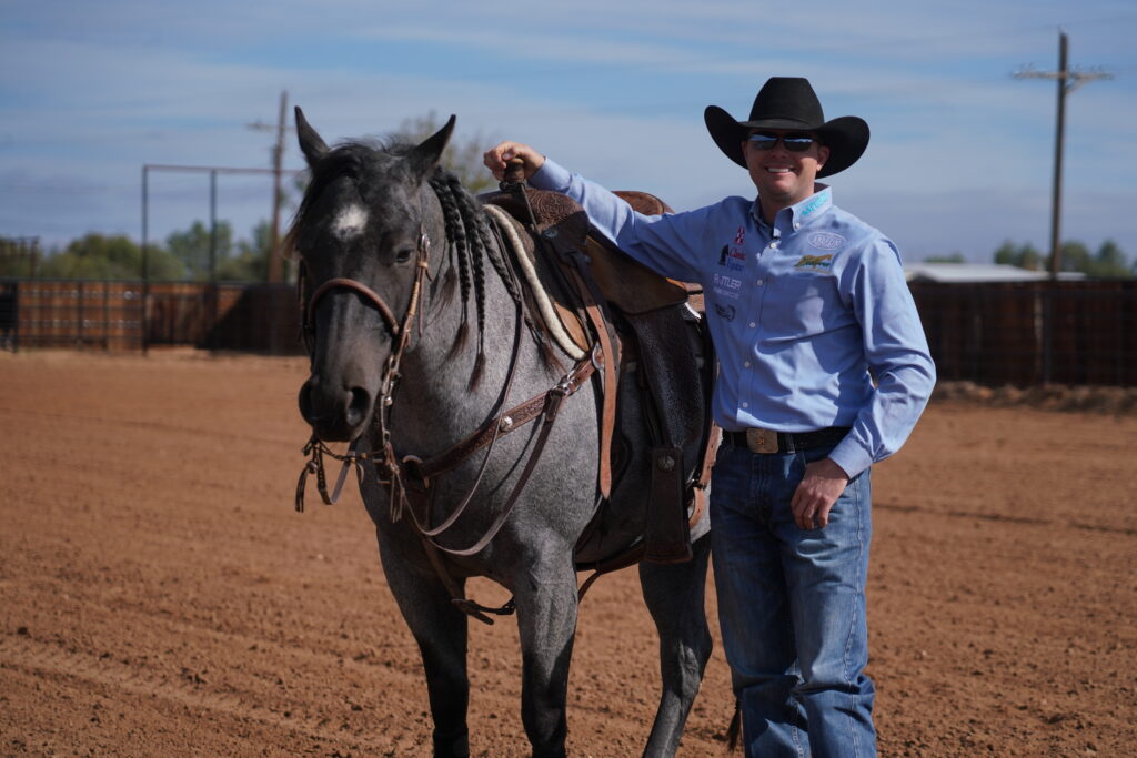 Logan Harkey on Roping.com